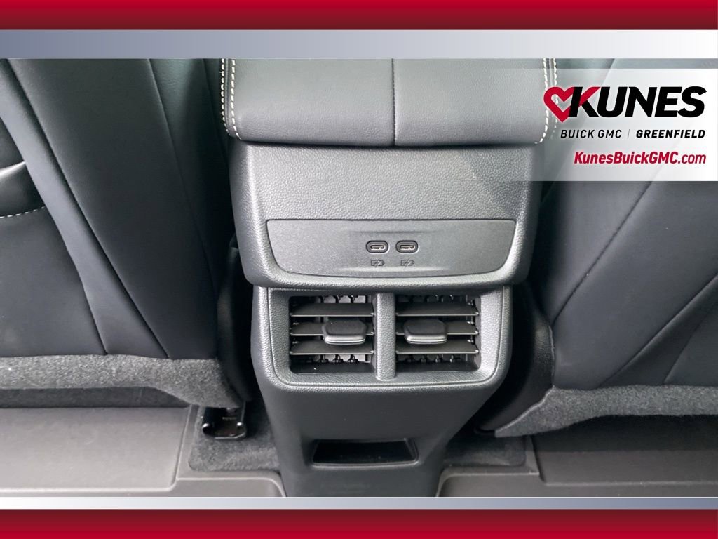 New 2026 GMC Terrain Elevation w/ Elevation Premium Package image 31