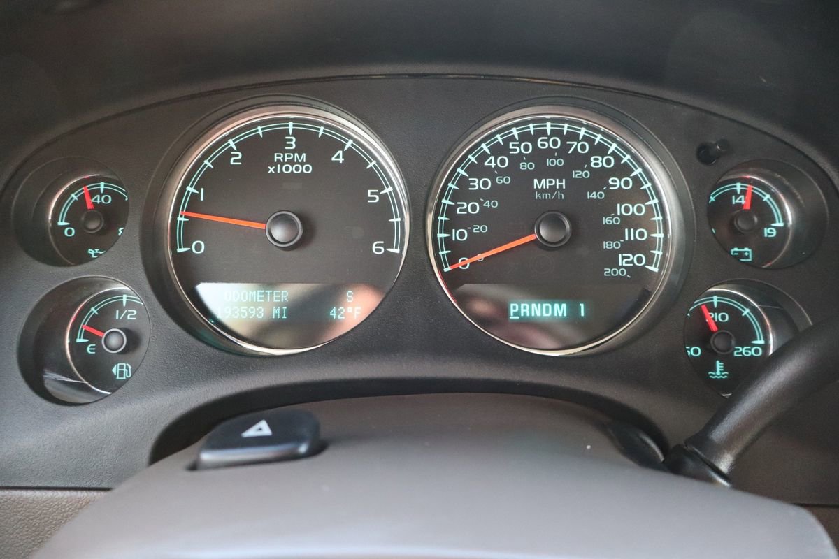 Used 2010 Chevrolet Silverado 2500 LTZ w/ Suspension Package, Off-Road image 34