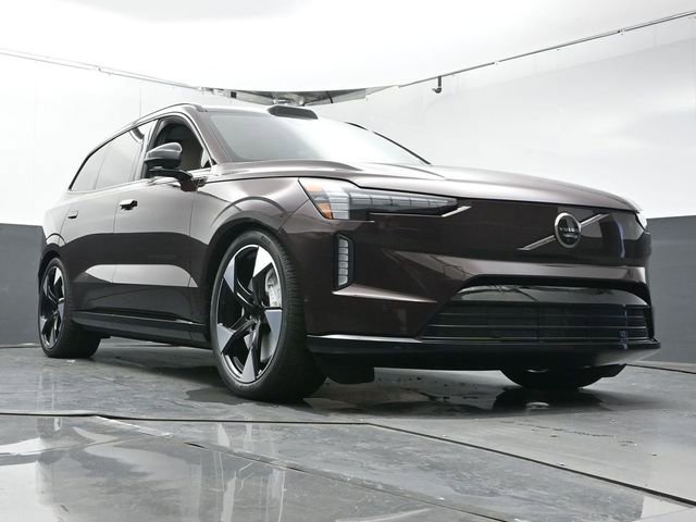 Used 2025 Volvo EX90 Ultra image 24