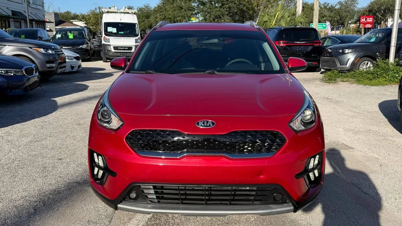 Used 2021 Kia Niro LX FWD image 2