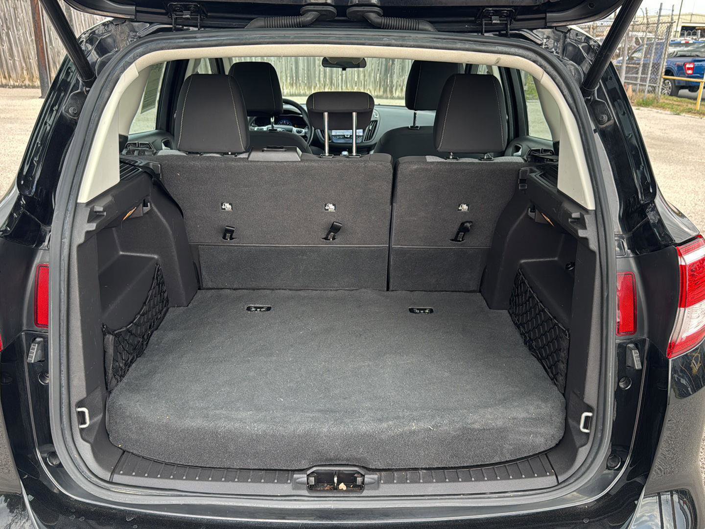 Used 2017 Ford C-MAX SE w/ Equipment Group 201A image 29