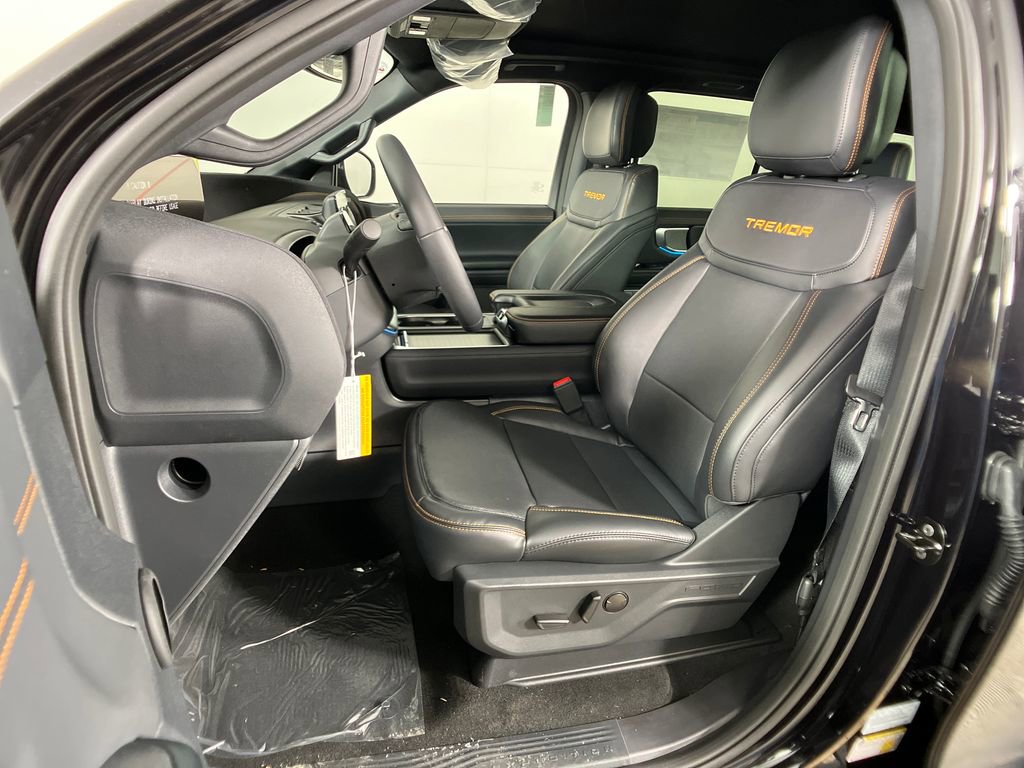 New 2026 Ford Expedition Tremor image 28