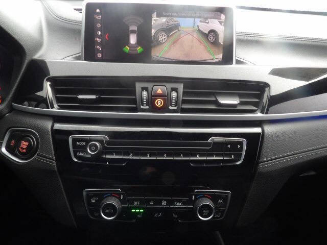 Used 2021 BMW X1 xDrive28i AWD/4WD image 16