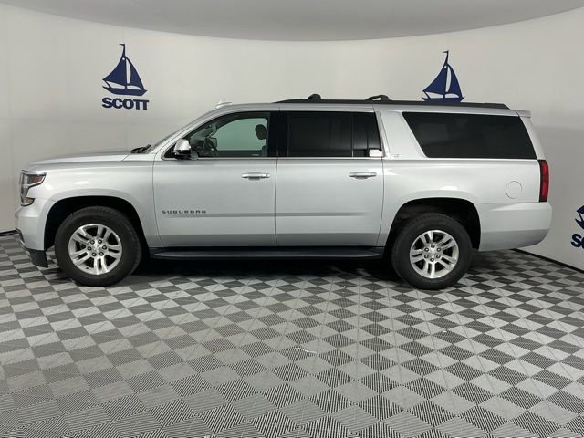 Used 2019 Chevrolet Suburban LT AWD/4WD image 4