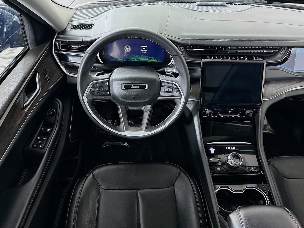 Used 2022 Jeep Grand Cherokee Limited 4xe image 4