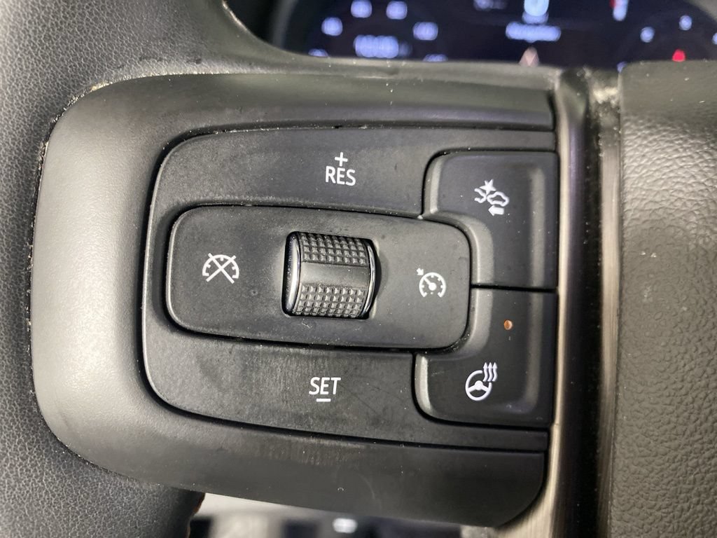 Used 2024 GMC Yukon AT4 AWD/4WD image 25