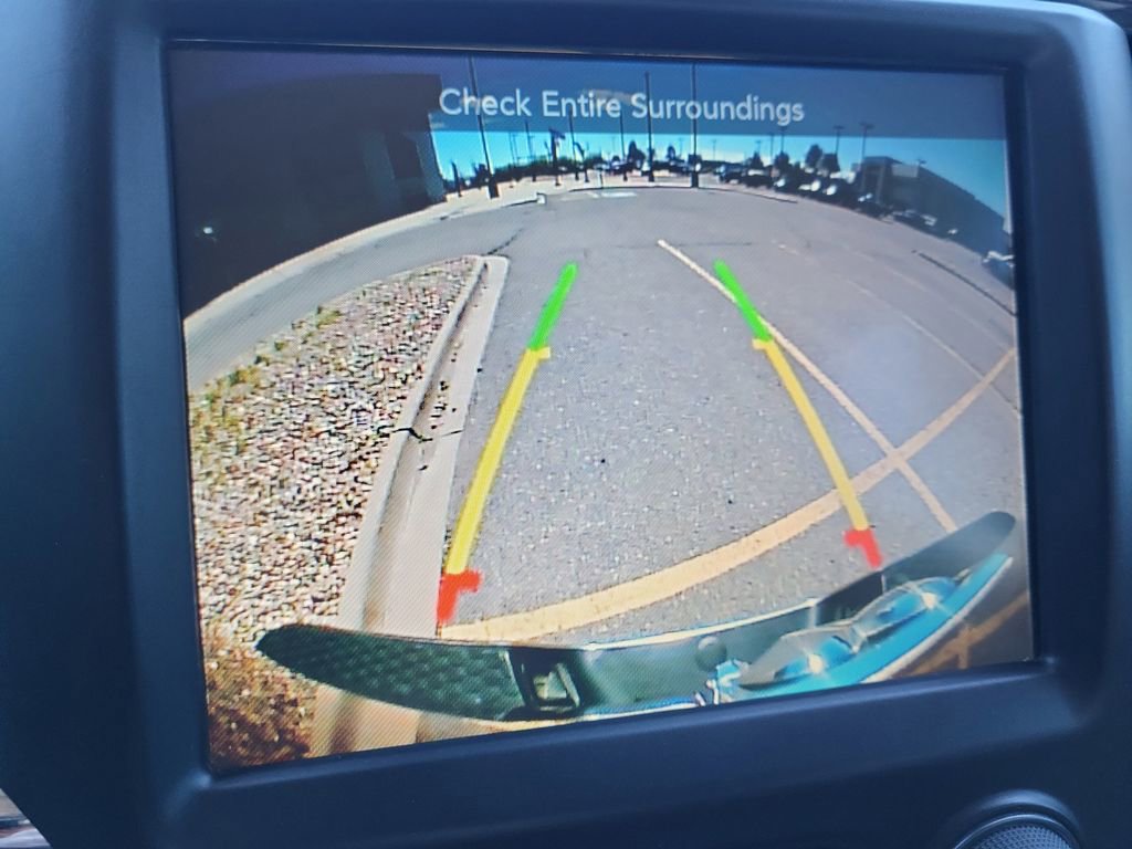 Used 2017 RAM 1500 Laramie AWD/4WD image 18