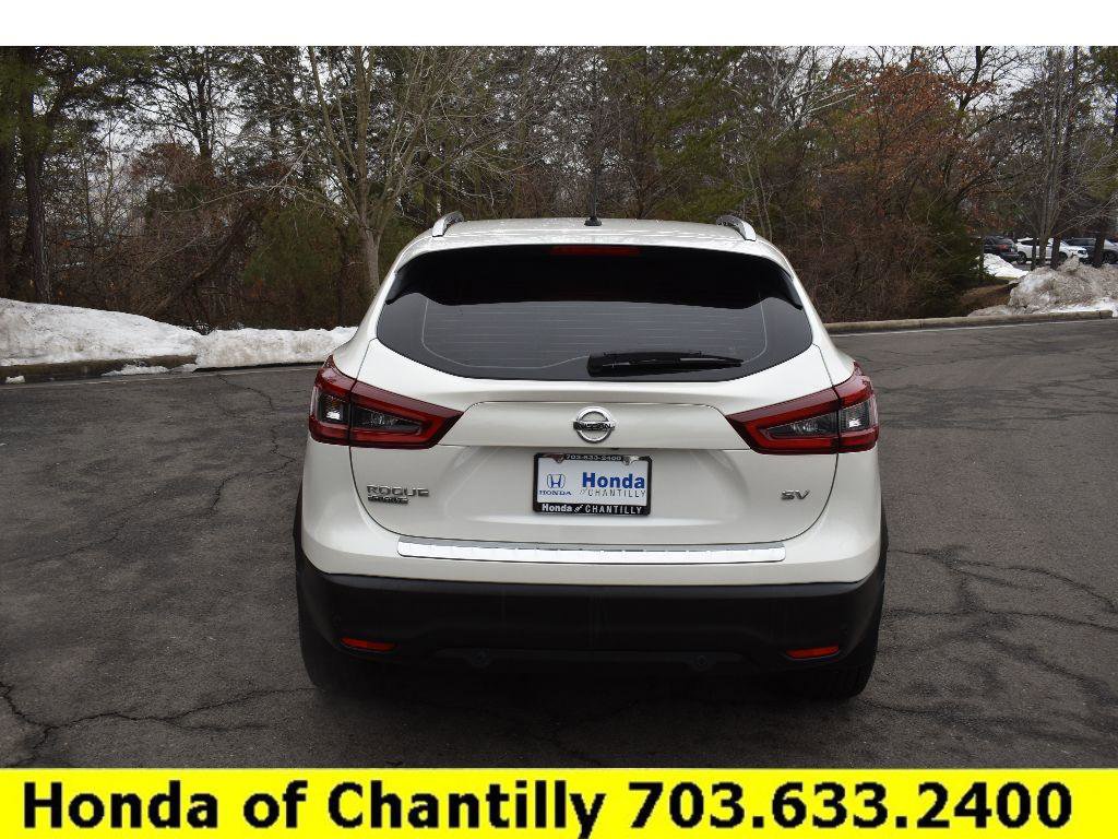 Used 2021 Nissan Rogue Sport SV image 6