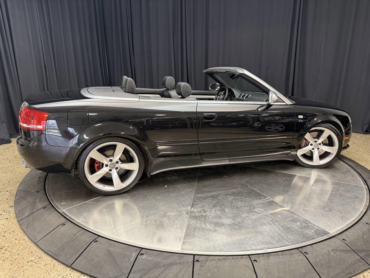 Used 2009 Audi S4 Cabriolet image 8