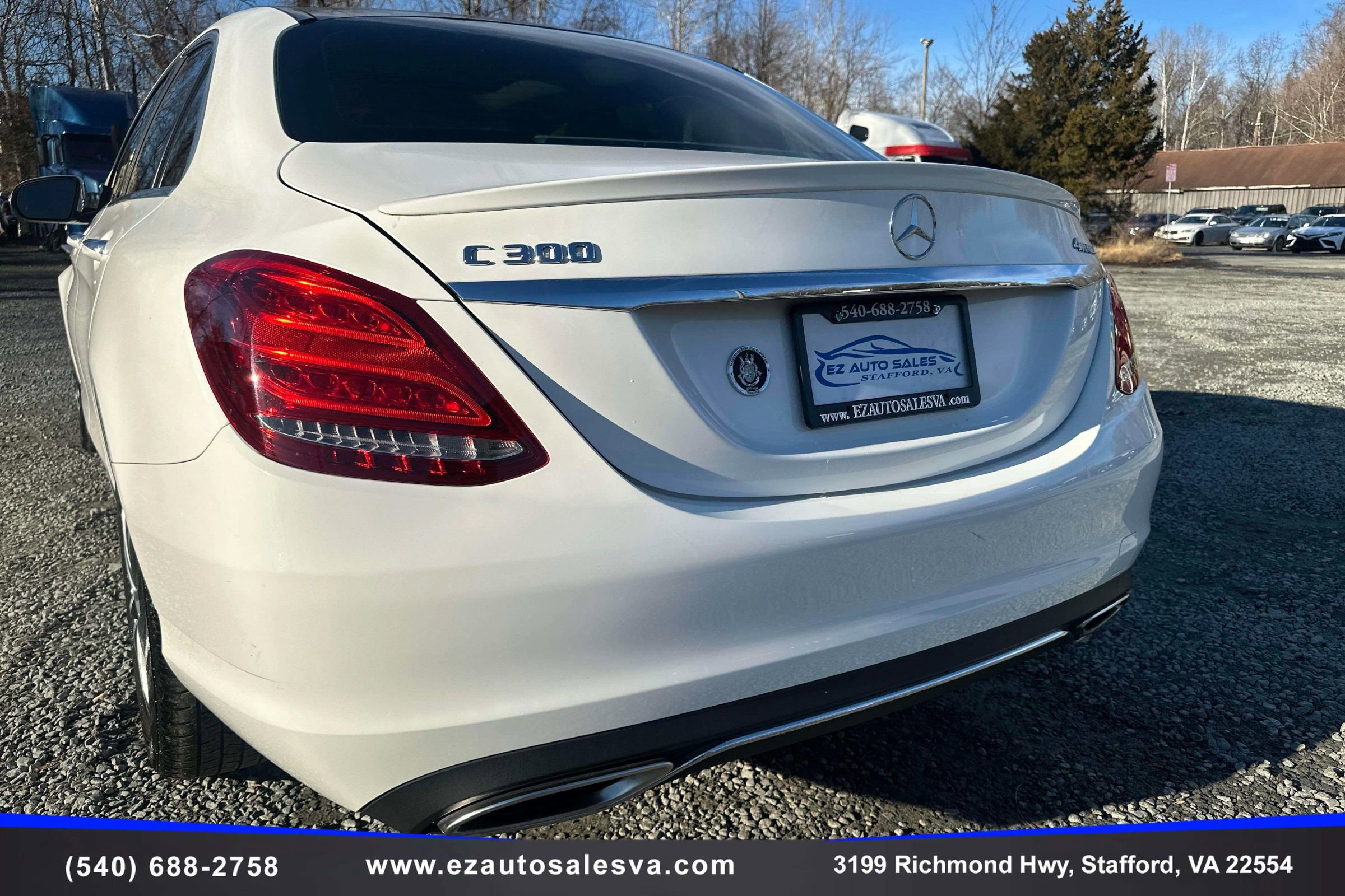 Used 2017 Mercedes-Benz C 300 4MATIC Sedan w/ Premium 2 Package image 12