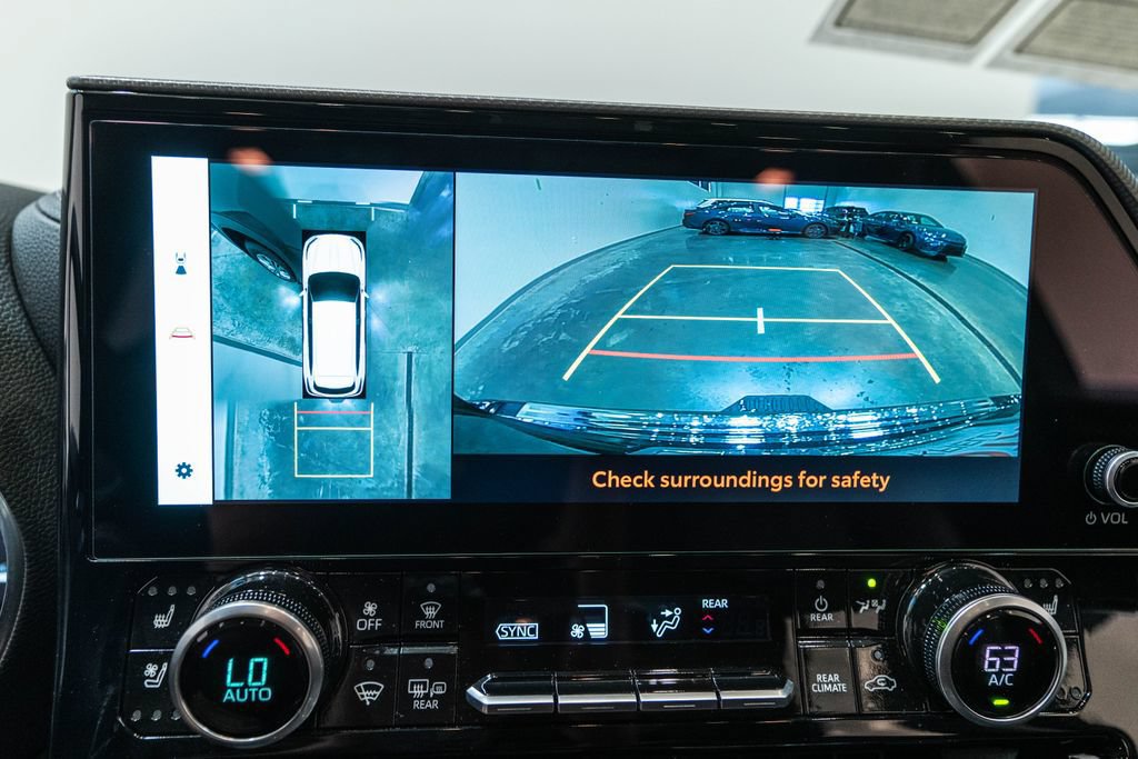 Certified 2026 Toyota Highlander Platinum AWD/4WD image 33