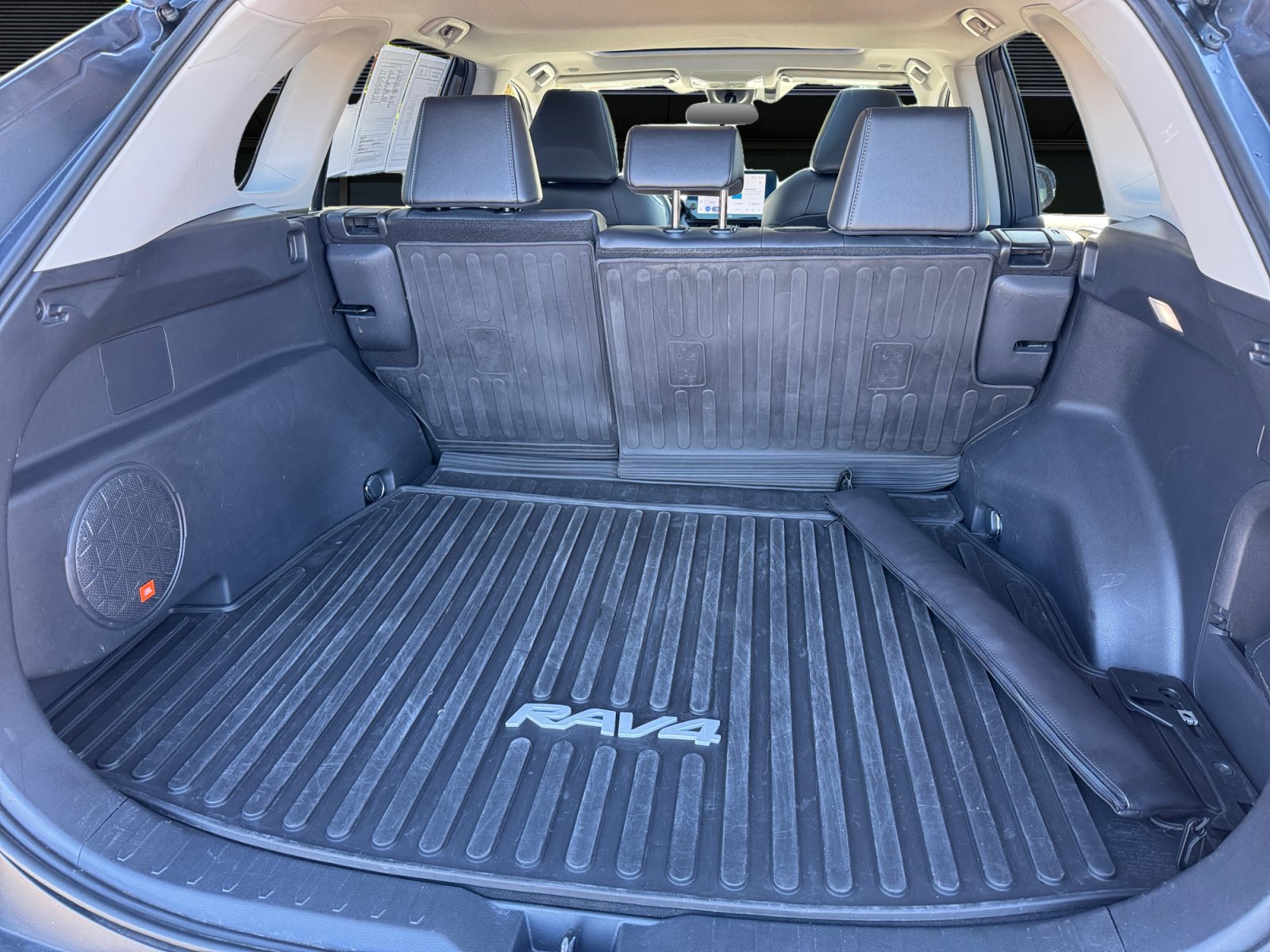 Used 2023 Toyota RAV4 XLE Premium AWD/4WD image 12