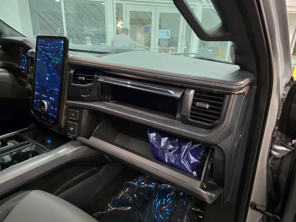 Used 2022 Ford F150 Lightning Lariat w/ Equipment Group 511A High image 46