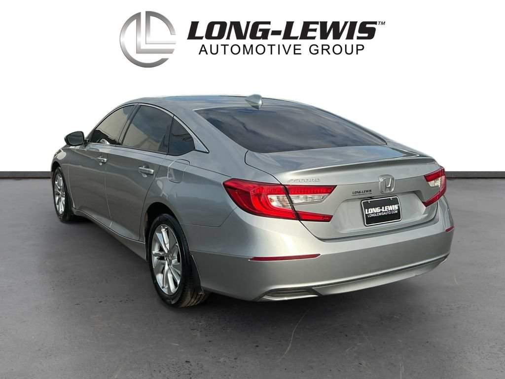 Used 2018 Honda Accord LX image 4