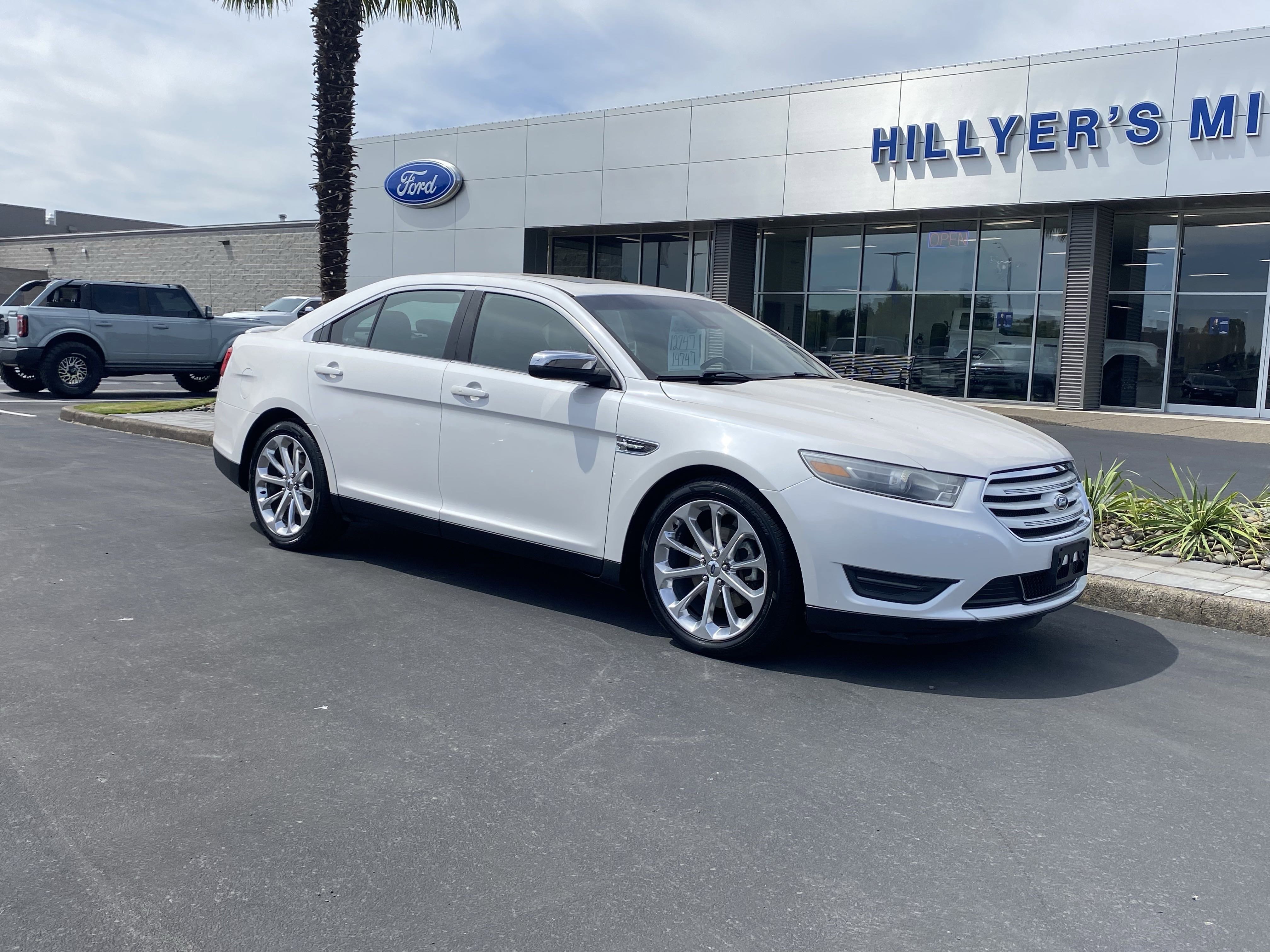 Used 2014 Ford Taurus Limited w/ Equipment Group 301A
