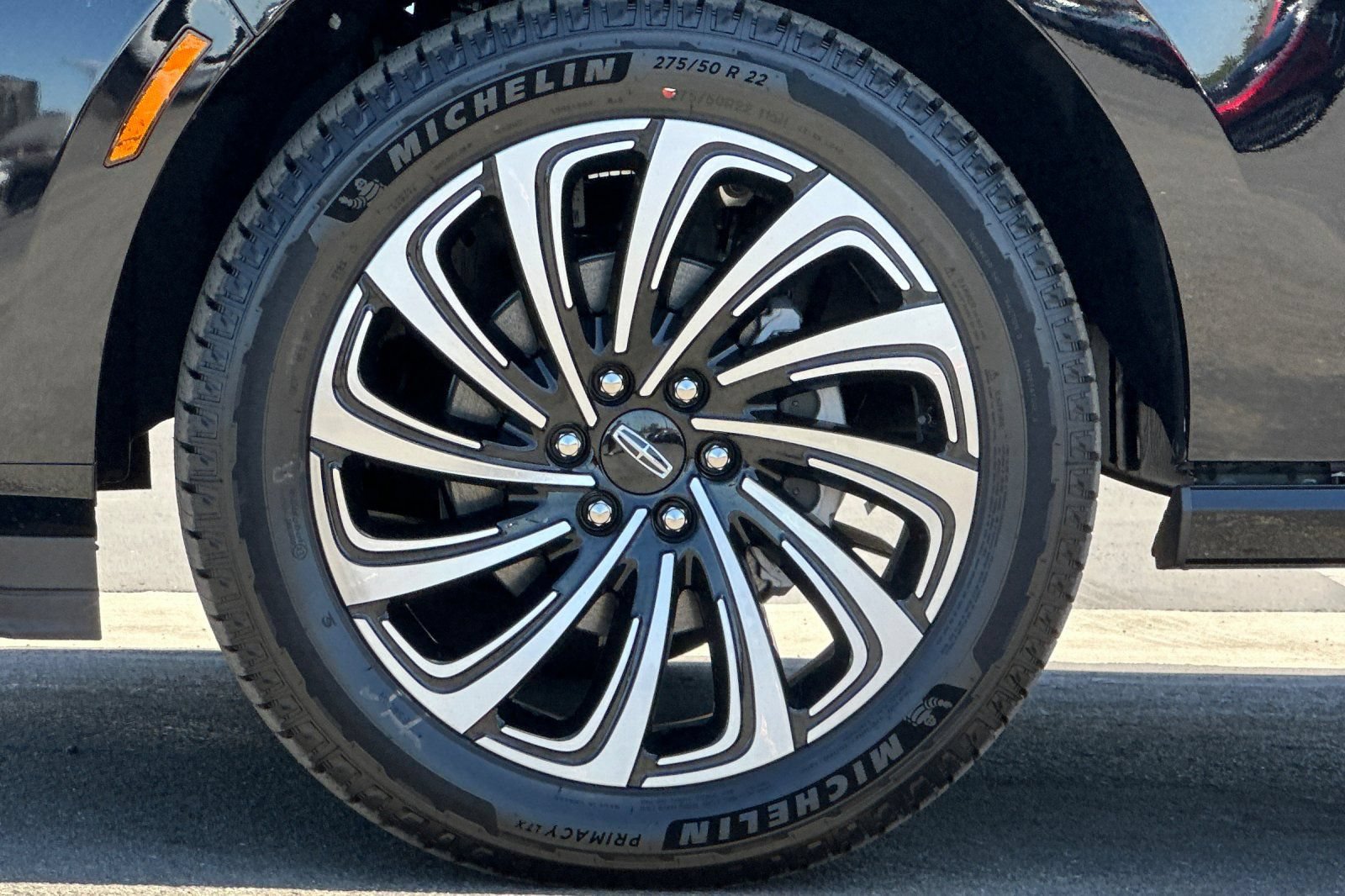 New 2026 Lincoln Navigator L Black Label AWD/4WD image 27