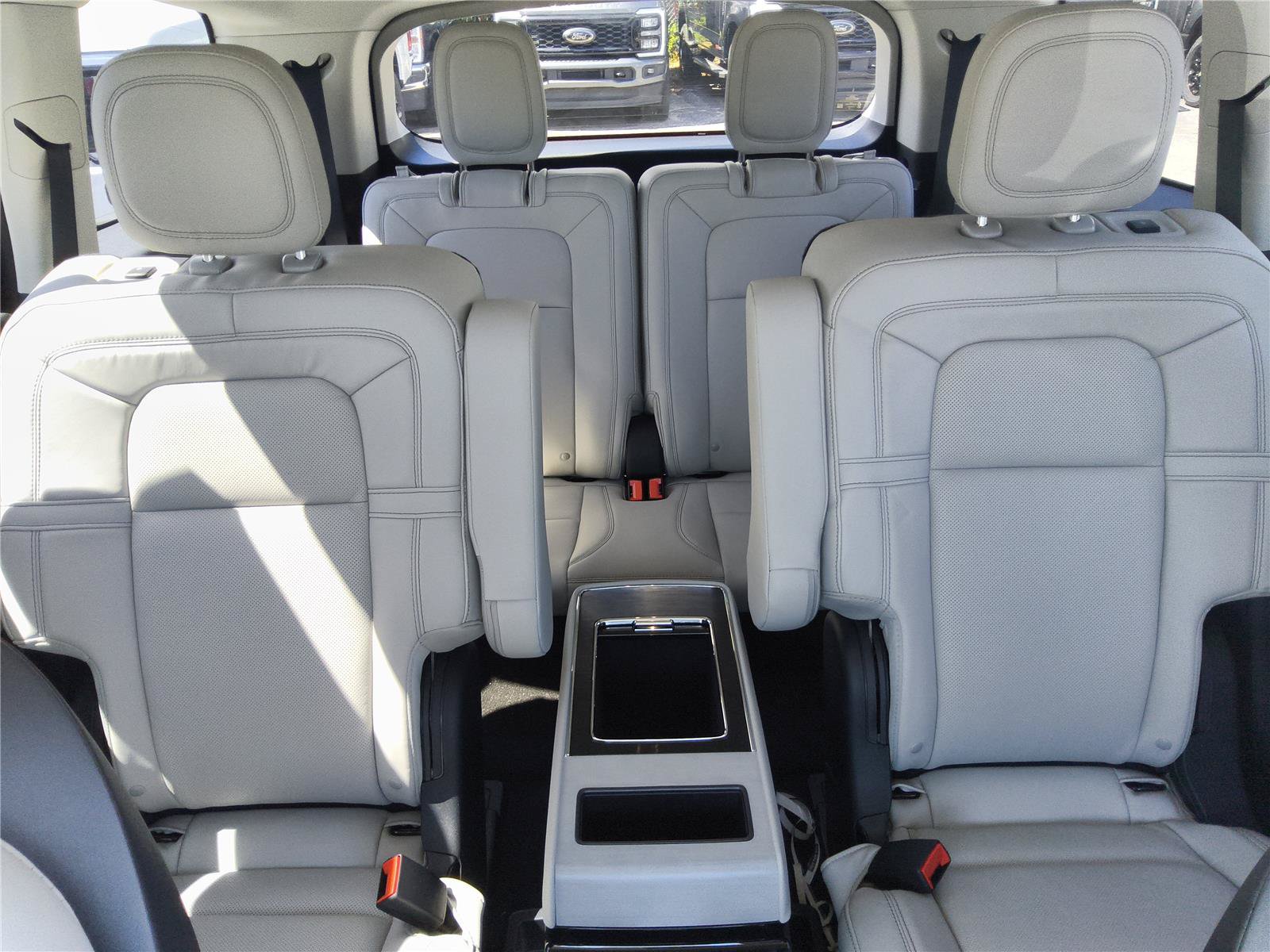 New 2027 Lincoln Aviator Reserve RWD image 23