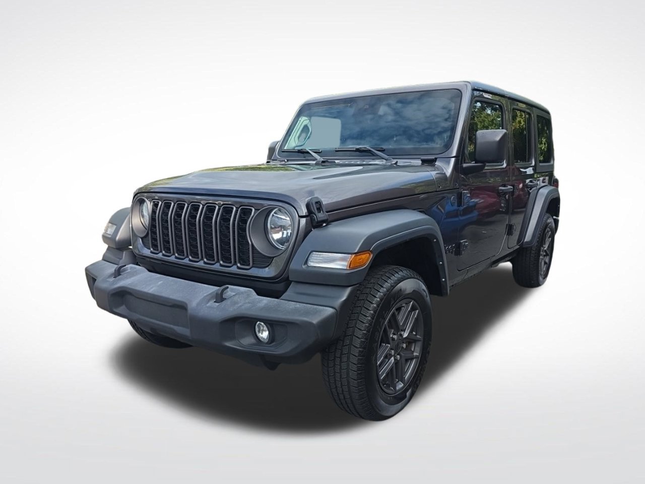 Used 2024 Jeep Wrangler Unlimited Sport AWD/4WD image 2