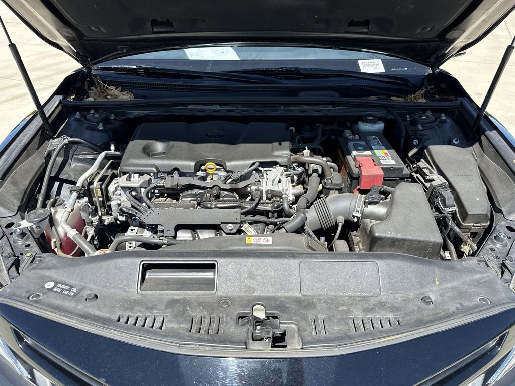 Used 2018 Toyota Camry SE w/ Convenience Package image 14
