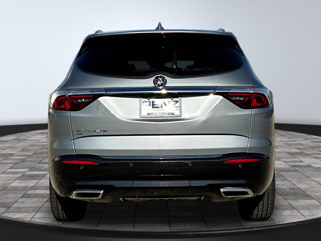 Used 2024 Buick Enclave Premium AWD/4WD image 6
