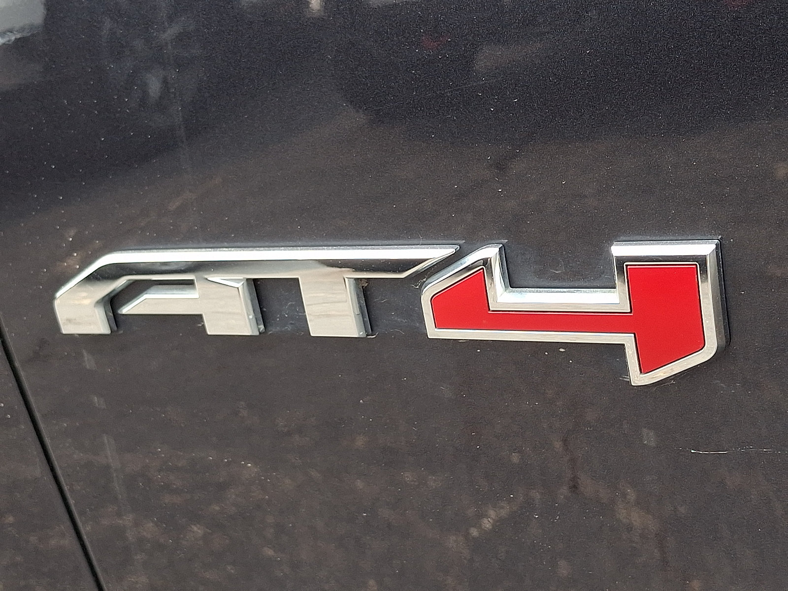 Used 2023 GMC Yukon AT4 w/ AT4 Premium Plus Package AWD/4WD image 31