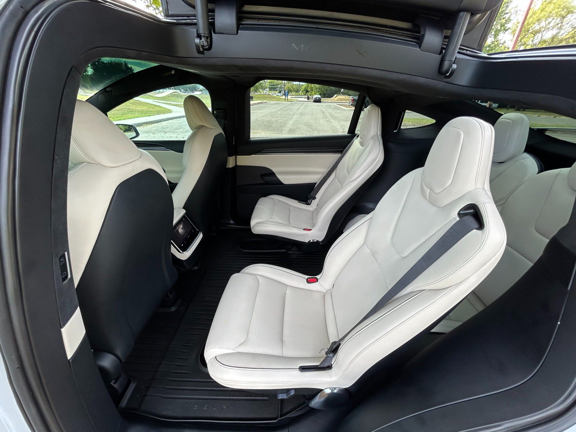 Used 2022 Tesla Model X Plaid AWD/4WD image 20