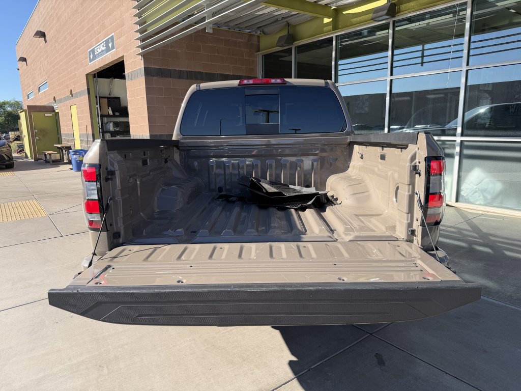 Used 2024 Nissan Frontier PRO-4X w/ Off-Road Protection Package image 35