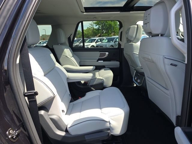 New 2026 Ford Expedition Max Platinum w/ Platinum Ultimate Package AWD/4WD image 20