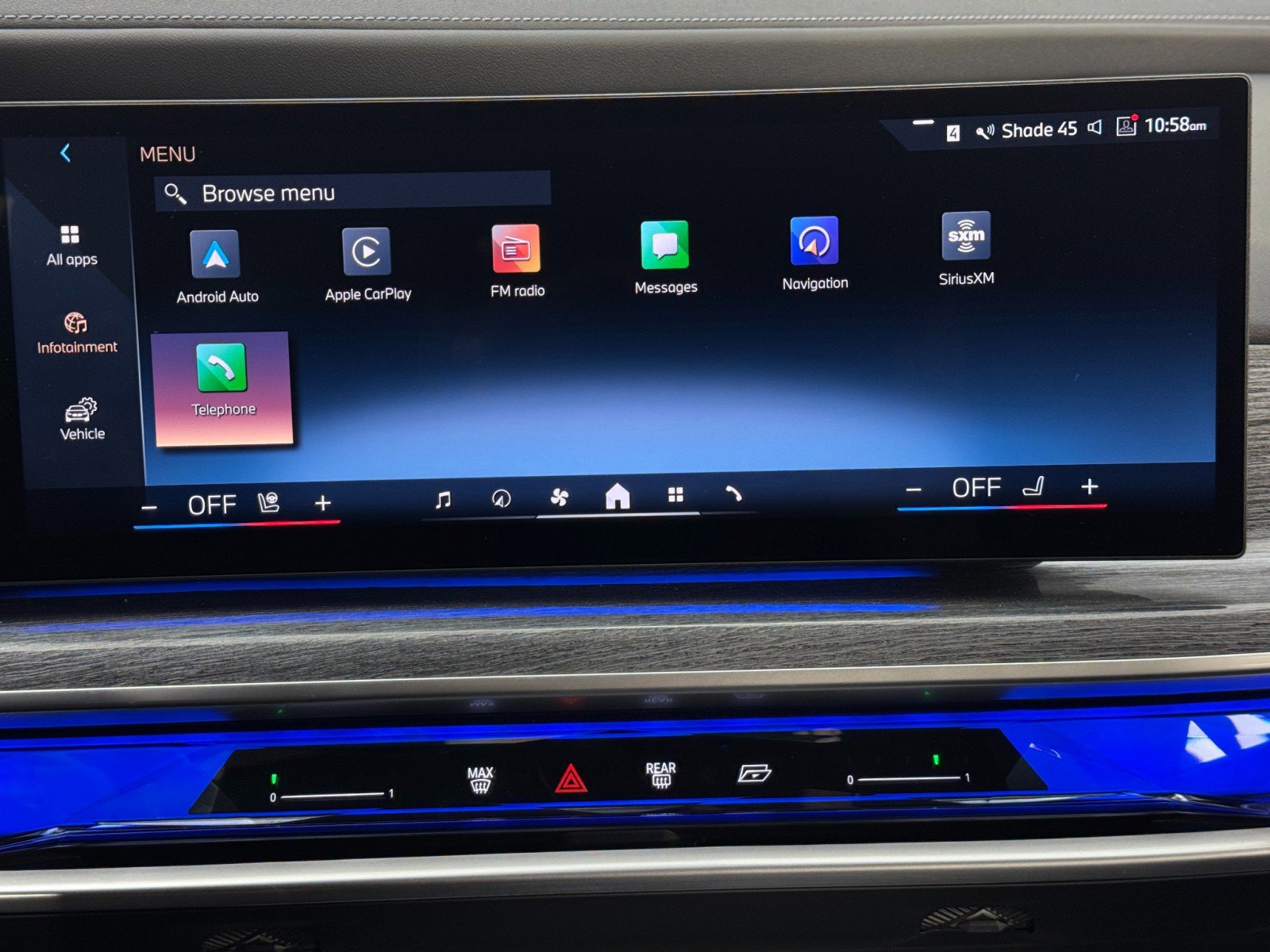 Used 2024 BMW i7 eDrive50 w/ Premium Package image 30