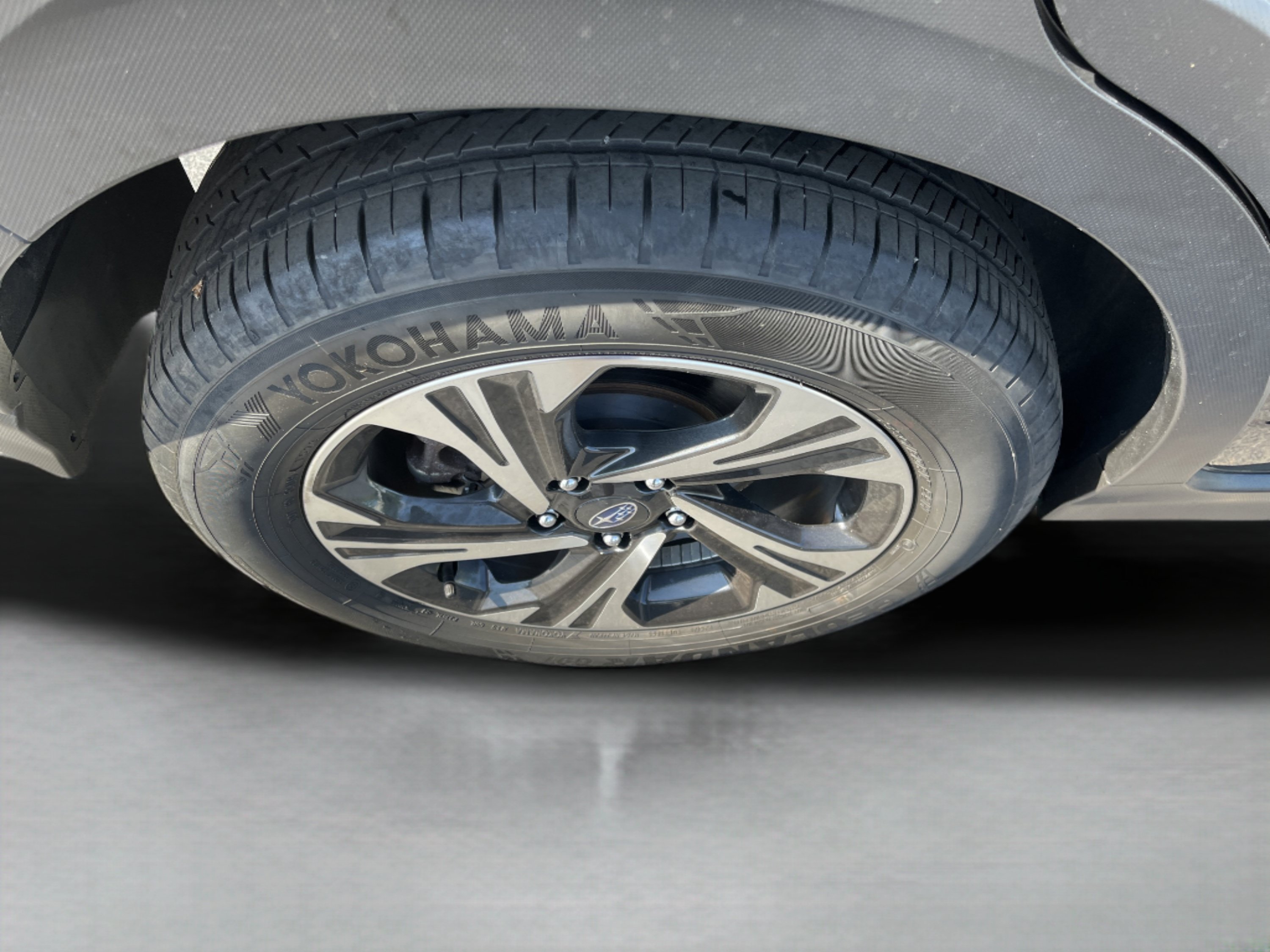 Used 2024 Subaru Crosstrek 2.0i Premium AWD/4WD image 9