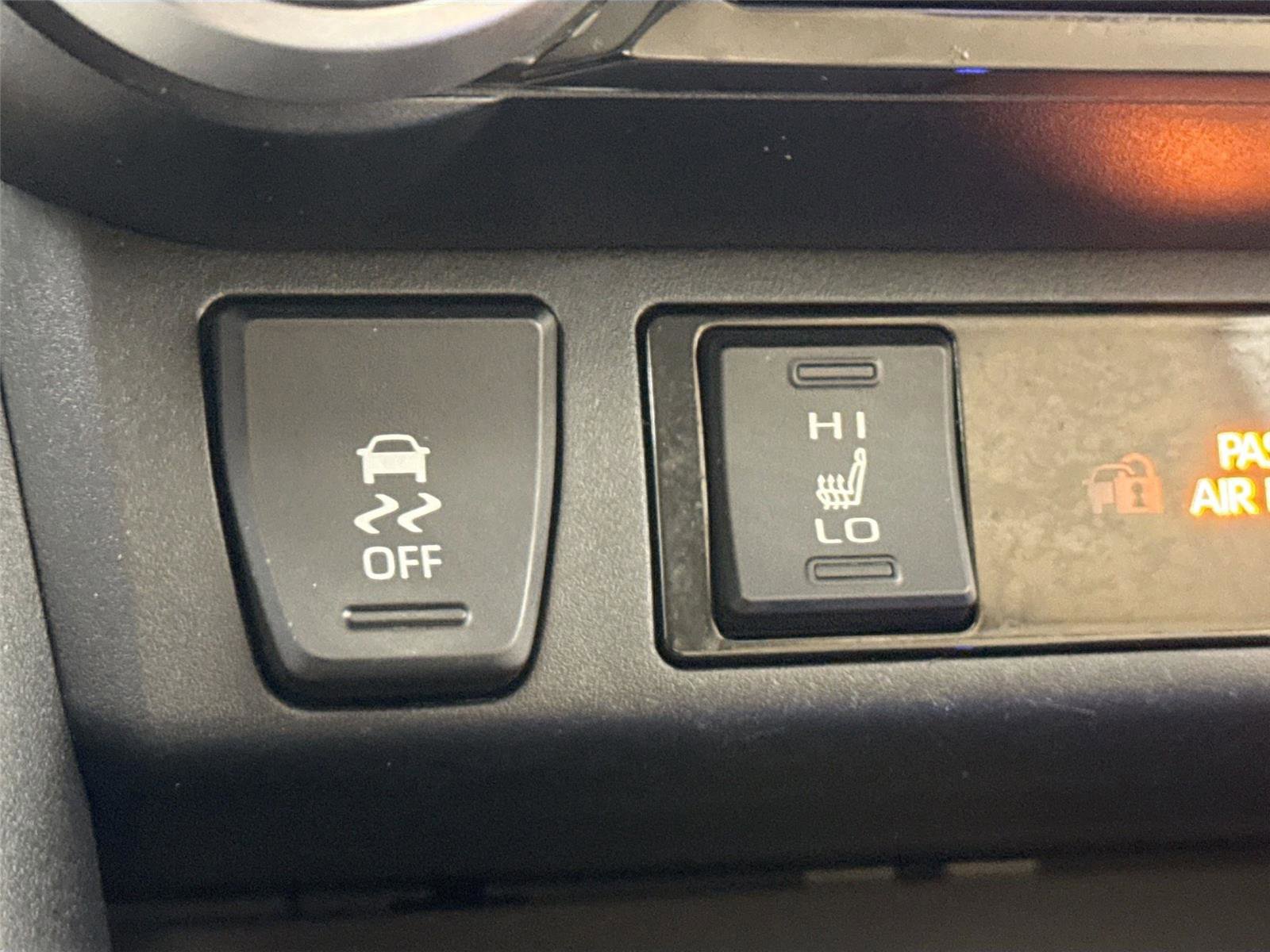 Certified 2023 Toyota RAV4 XLE Premium image 8