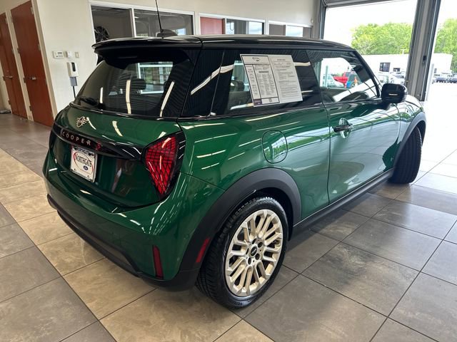 Used 2025 MINI Cooper S FWD image 11
