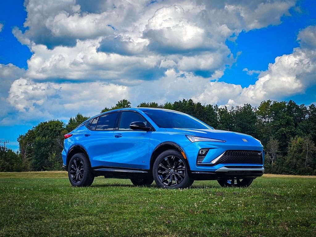 New 2025 Buick Envista Sport Touring w/ Convenience I Package image 2