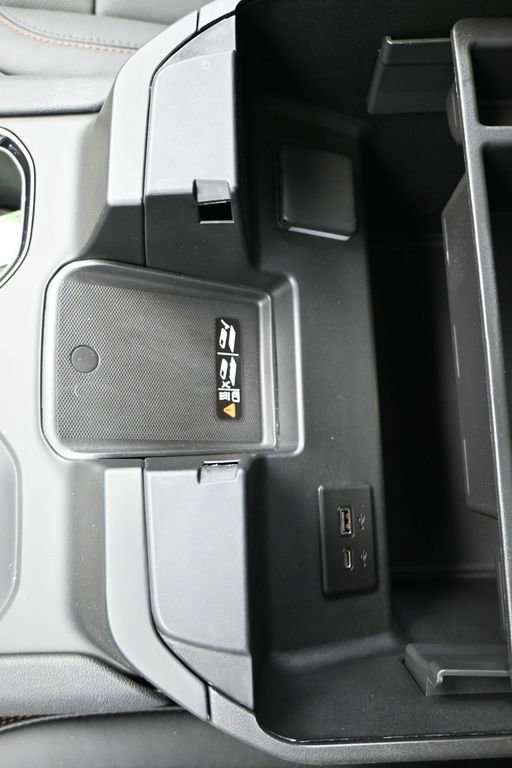 New 2026 GMC Sierra 1500 AT4 w/ AT4 Premium Package image 18