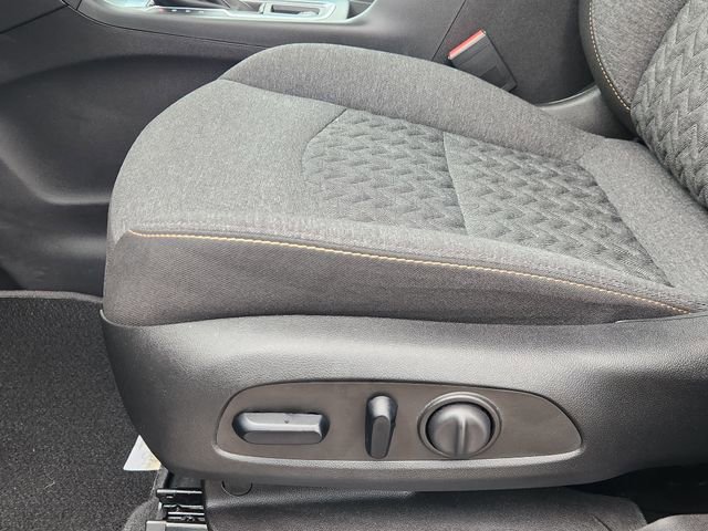 Used 2024 Chevrolet Equinox LT image 23