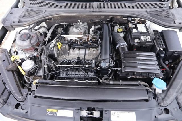 Used 2019 Volkswagen Jetta SEL Premium FWD image 26