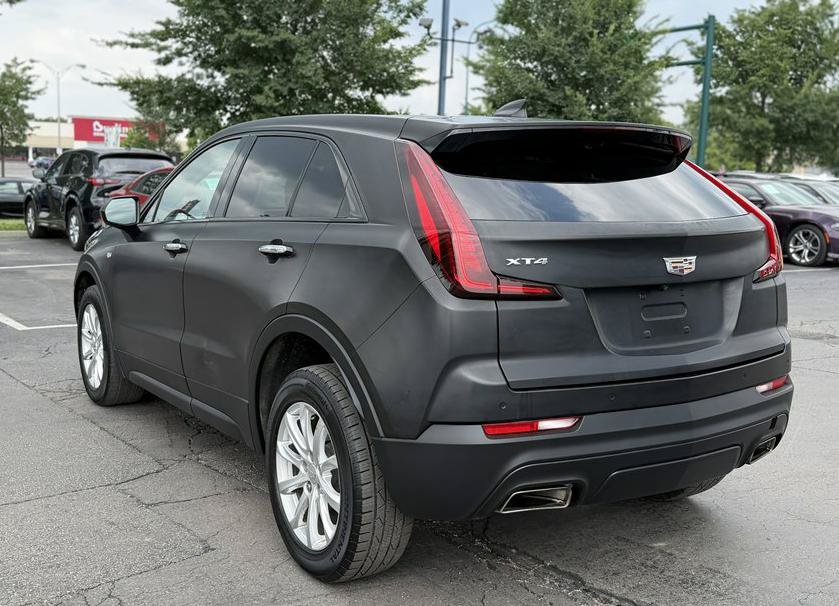Used 2019 Cadillac XT4 Luxury w/ Cold Weather Package AWD/4WD image 4