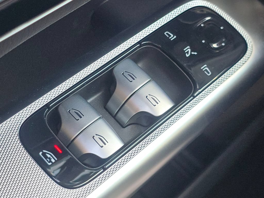 New 2026 Mercedes-Benz GLC 300 4MATIC image 28