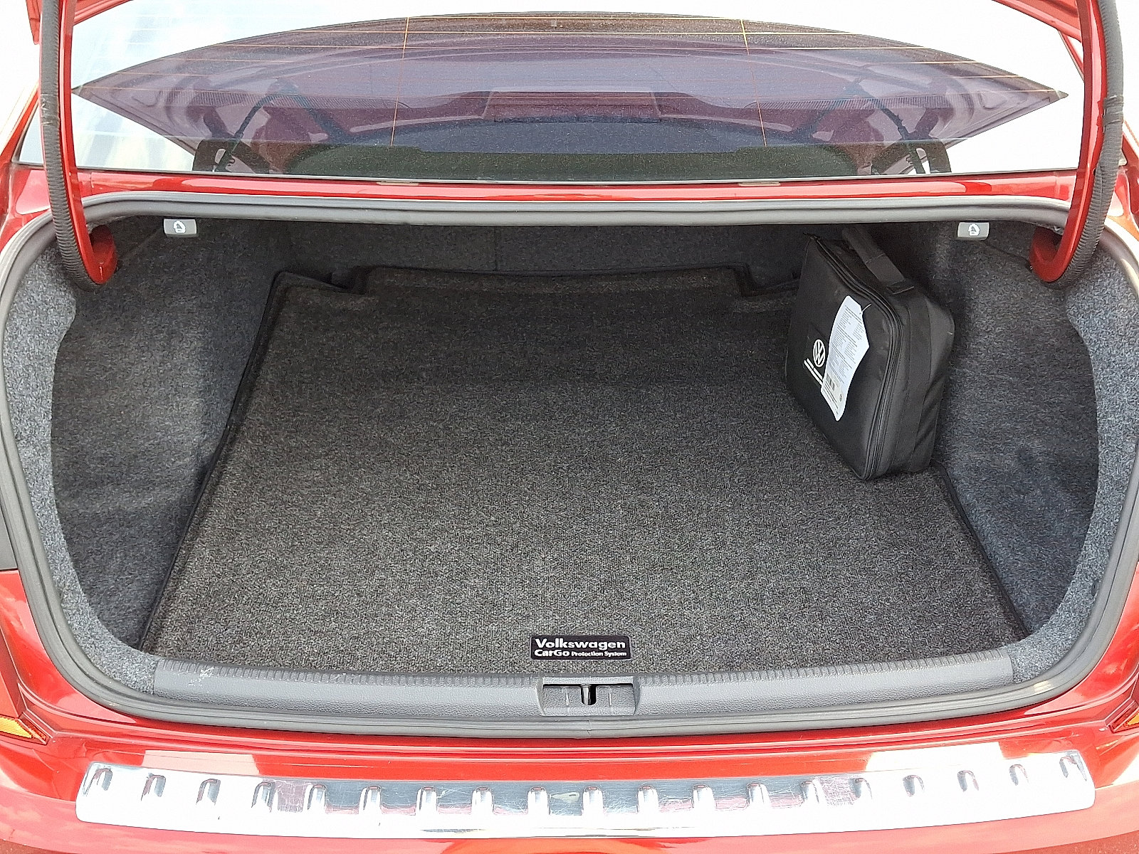 Used 2021 Volkswagen Passat 2.0T SE image 30