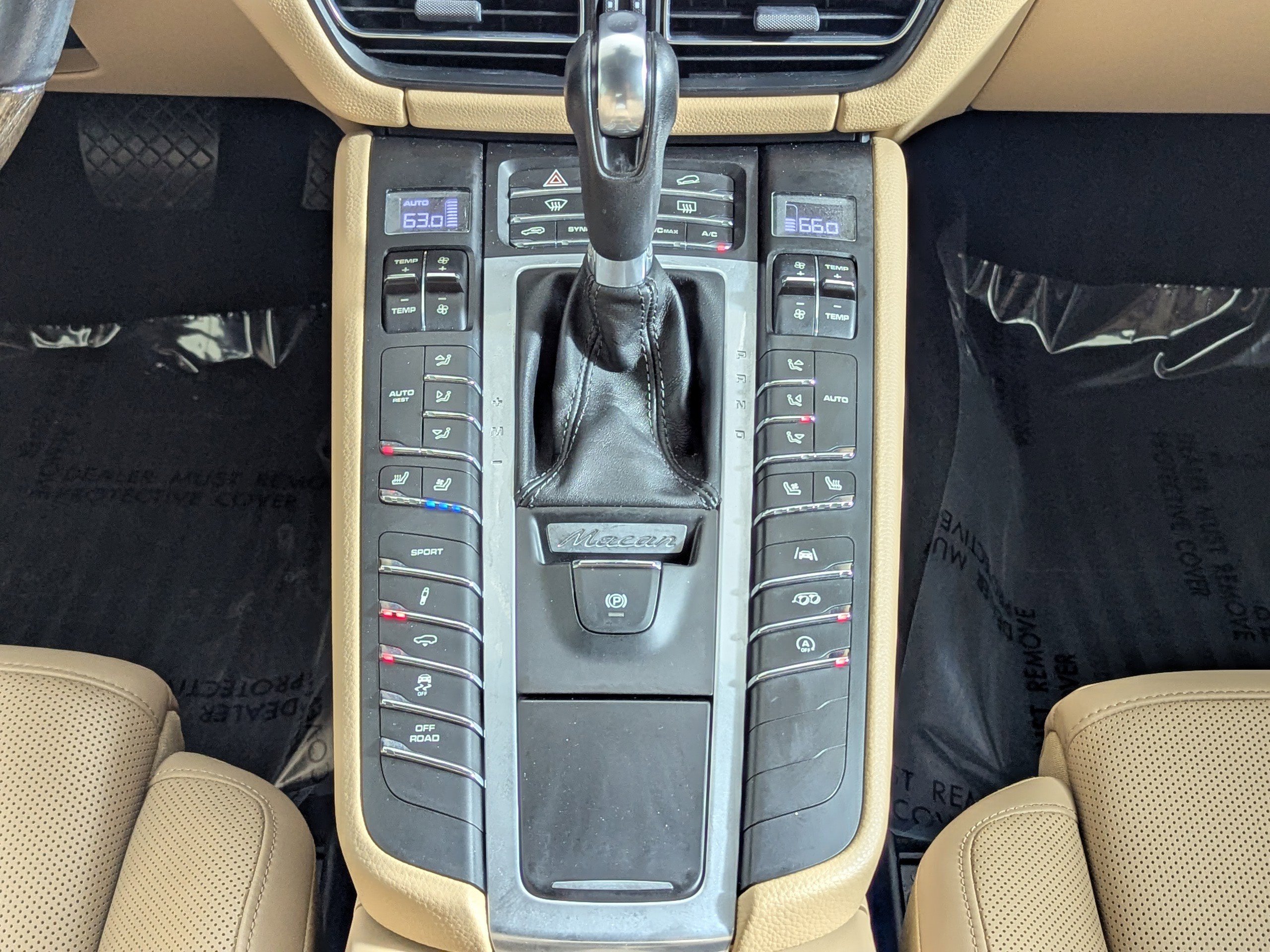 Used 2021 Porsche Macan GTS image 17