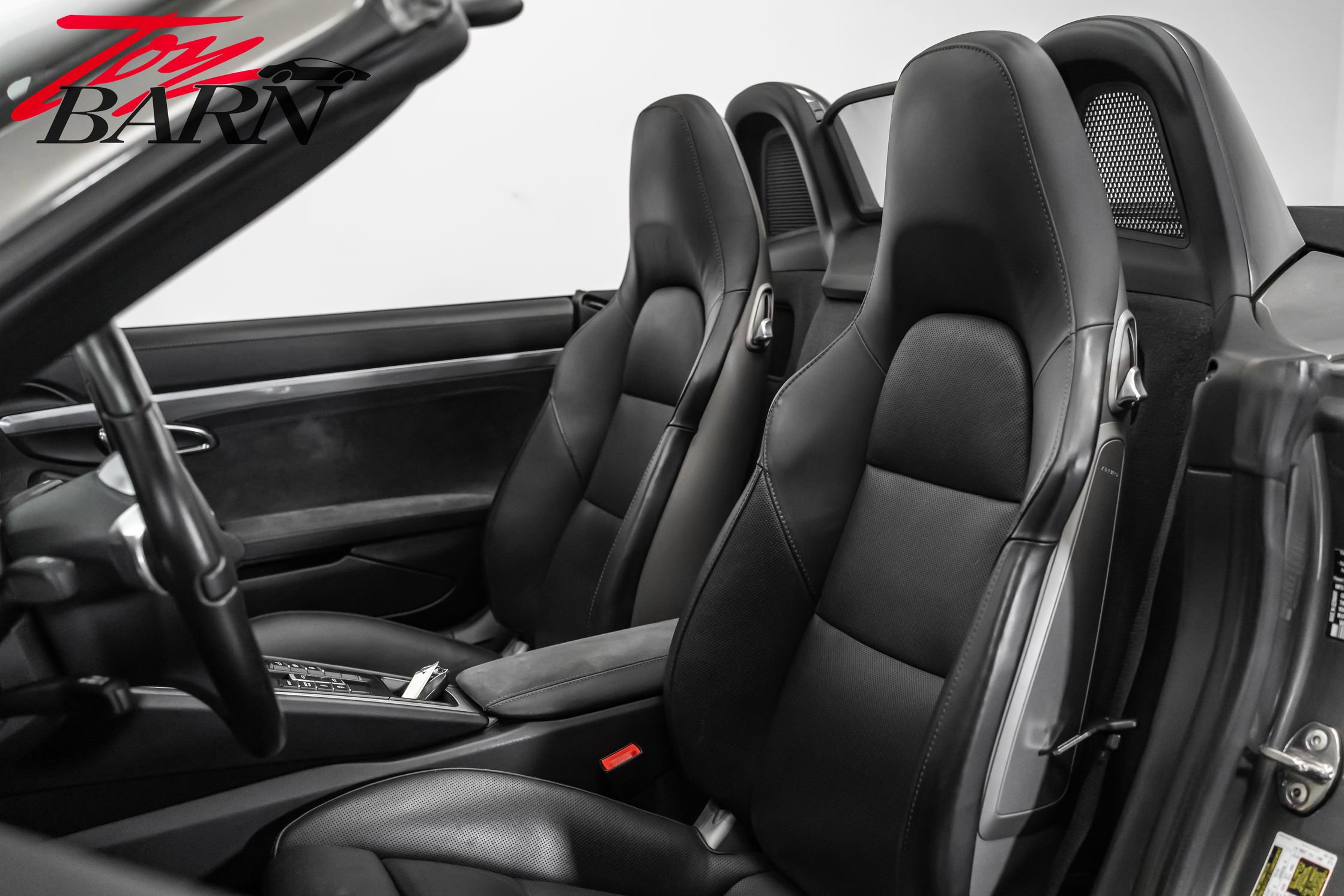 Used 2016 Porsche Boxster GTS image 32