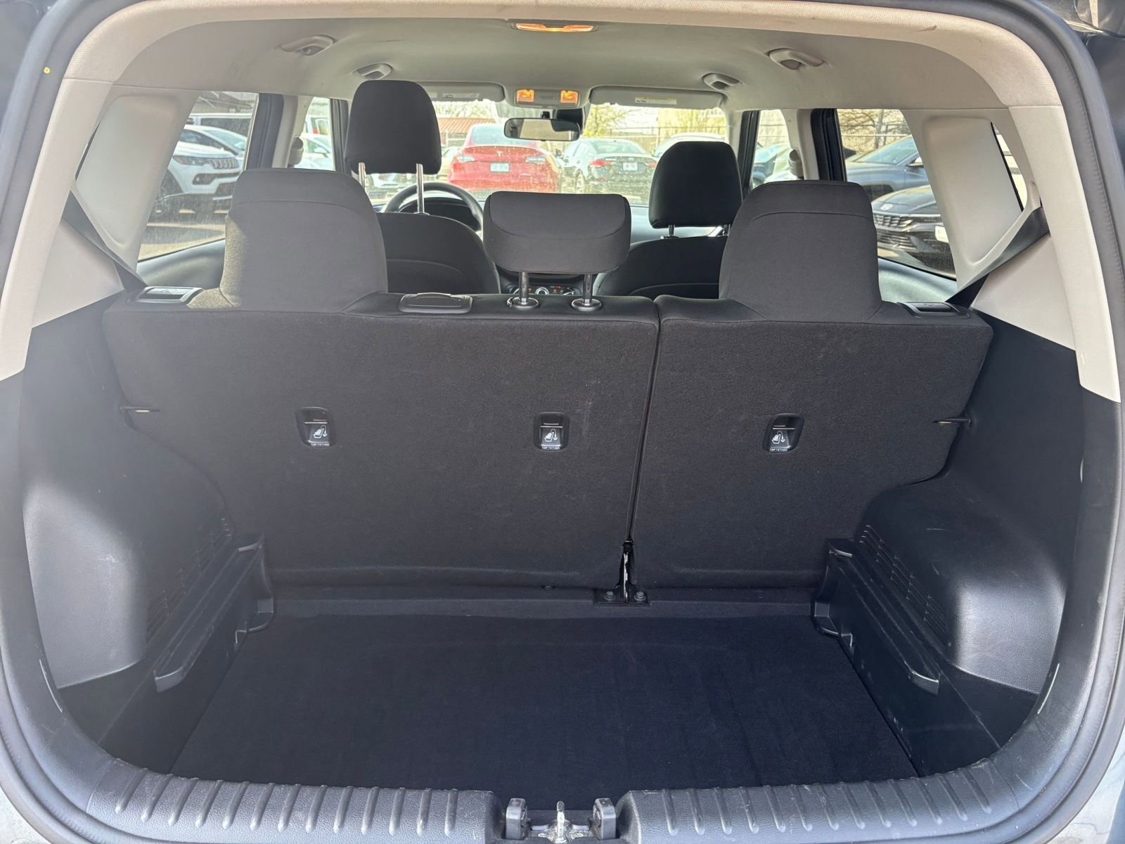 Used 2025 Kia Soul LX w/ LX Technology Package image 29