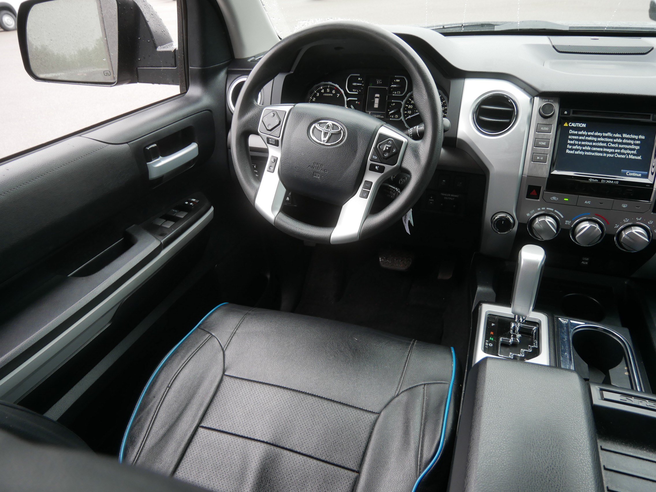 Used 2019 Toyota Tundra SR5 w/ TRD Off Road Package AWD/4WD image 9