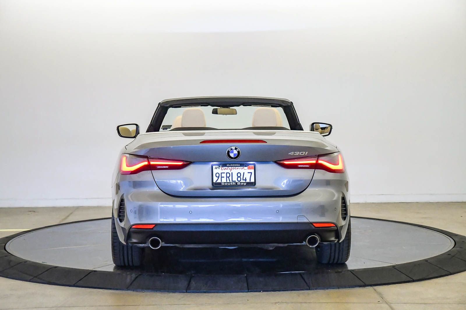 Certified 2023 BMW 430i Convertible w/ Convenience Package RWD image 28