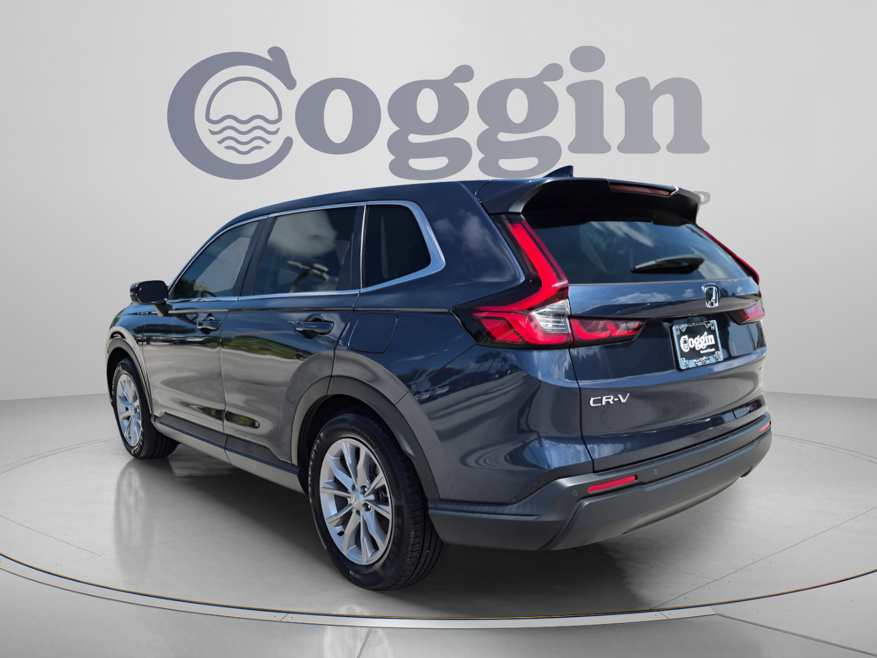 Used 2025 Honda CR-V EX-L image 4