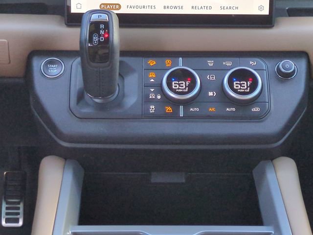 Used 2025 Land Rover Defender 110 X image 19