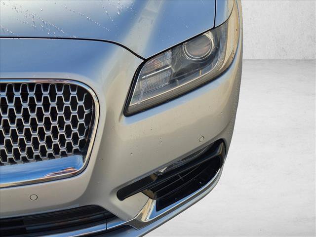 Used 2017 Lincoln Continental Reserve FWD image 9