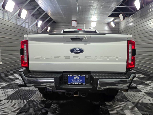 Used 2024 Ford F350 Lariat w/ Chrome Package image 6