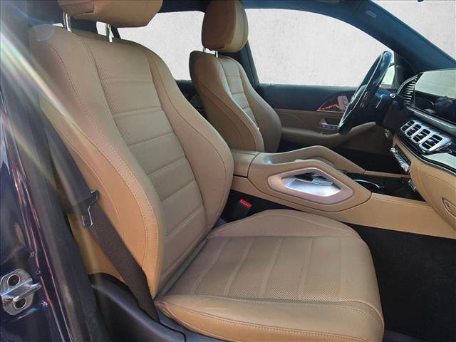 Used 2024 Mercedes-Benz GLS 450 4MATIC image 18