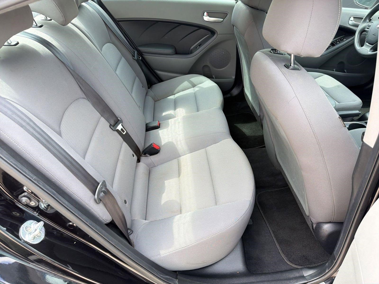 Used 2017 Kia Forte LX image 26